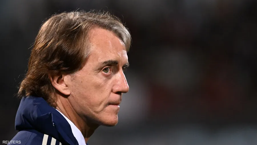 مدرب إيطاليا يحذر من تداعيات قرار الفيفا الخاص بمونديال 2026