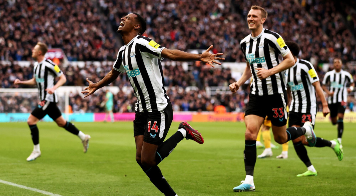 الاستثمار السعودي "الرصين" يصعد بنادي نيوكاسل لدوري أبطال أوروبا