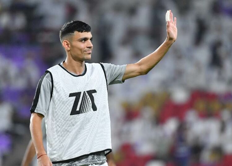 بتدخل من مالك النادي.. بيراميدز يخطف صفقة بن شرقي